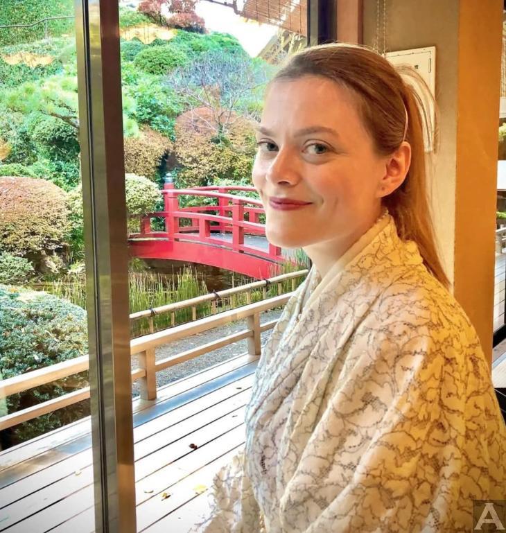 東京外国人モデル事務所アクアモデル所属の白人モデルのリリー