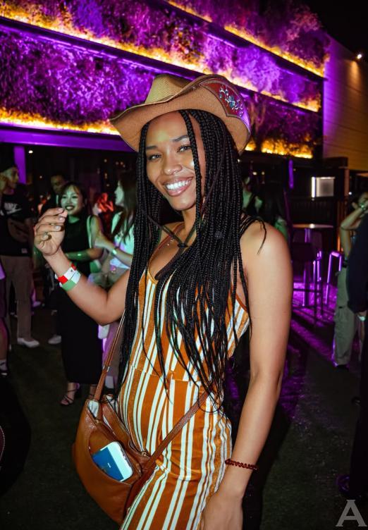 東京外国人モデル事務所アクアモデル所属のハーフモデルのキャサリナ