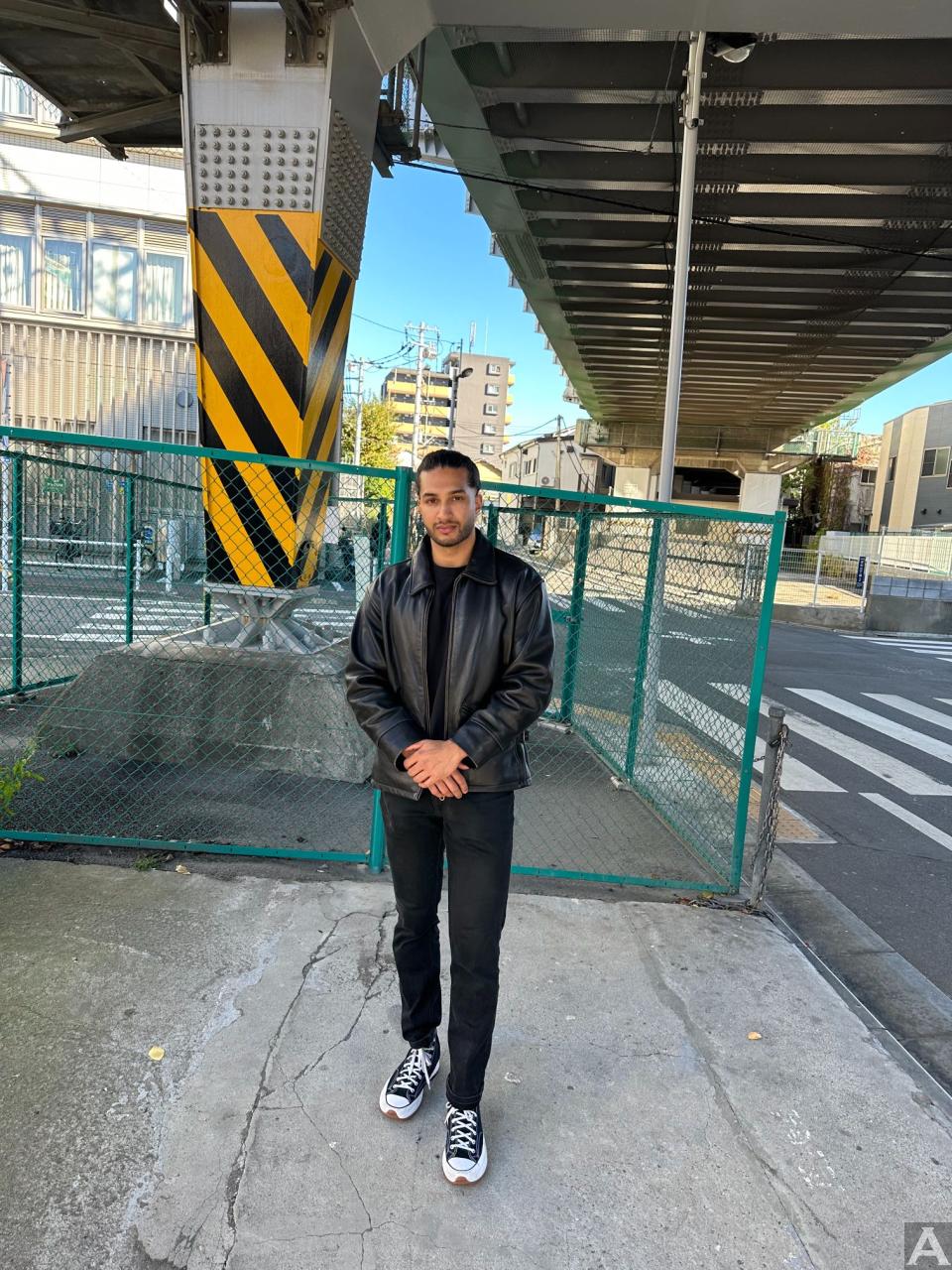 東京外国人モデル事務所アクアモデルの男性モデルジャファー