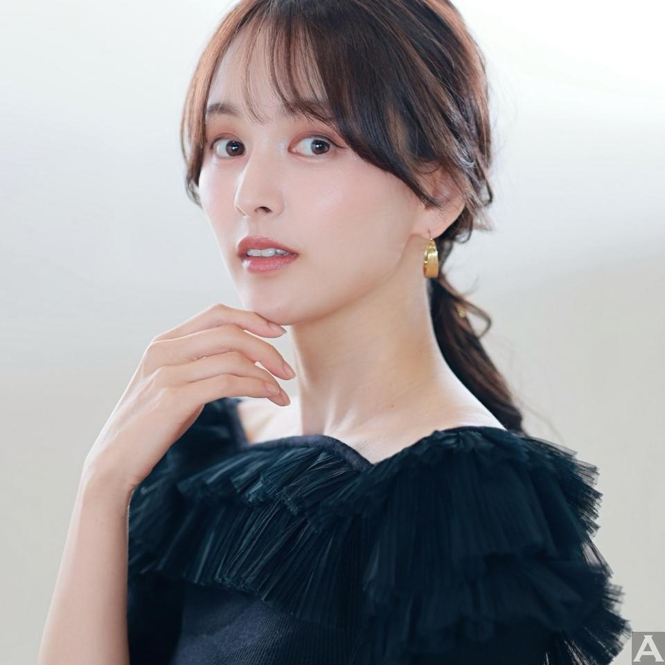 東京外国人モデル事務所アクアモデル所属の日本人モデルのサユ