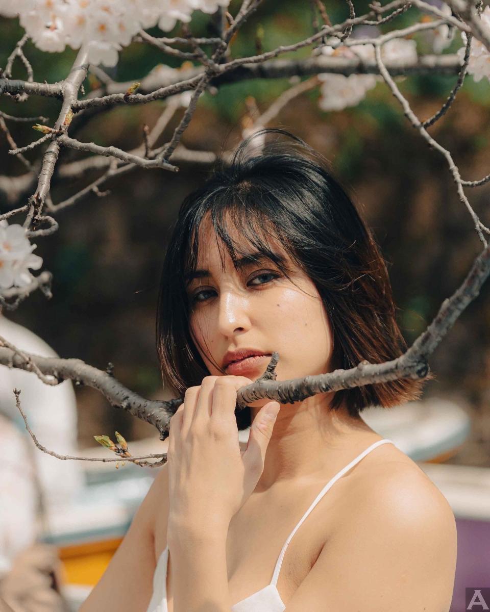 東京外国人モデル事務所アクアモデルの白人モデルバネサ