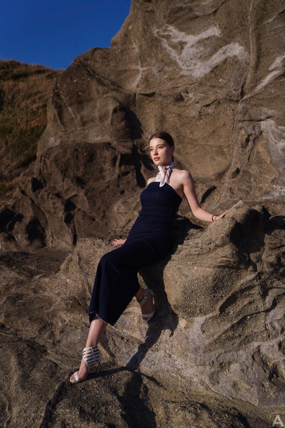 東京外国人モデル事務所アクアモデル所属の白人モデルのダイアナ