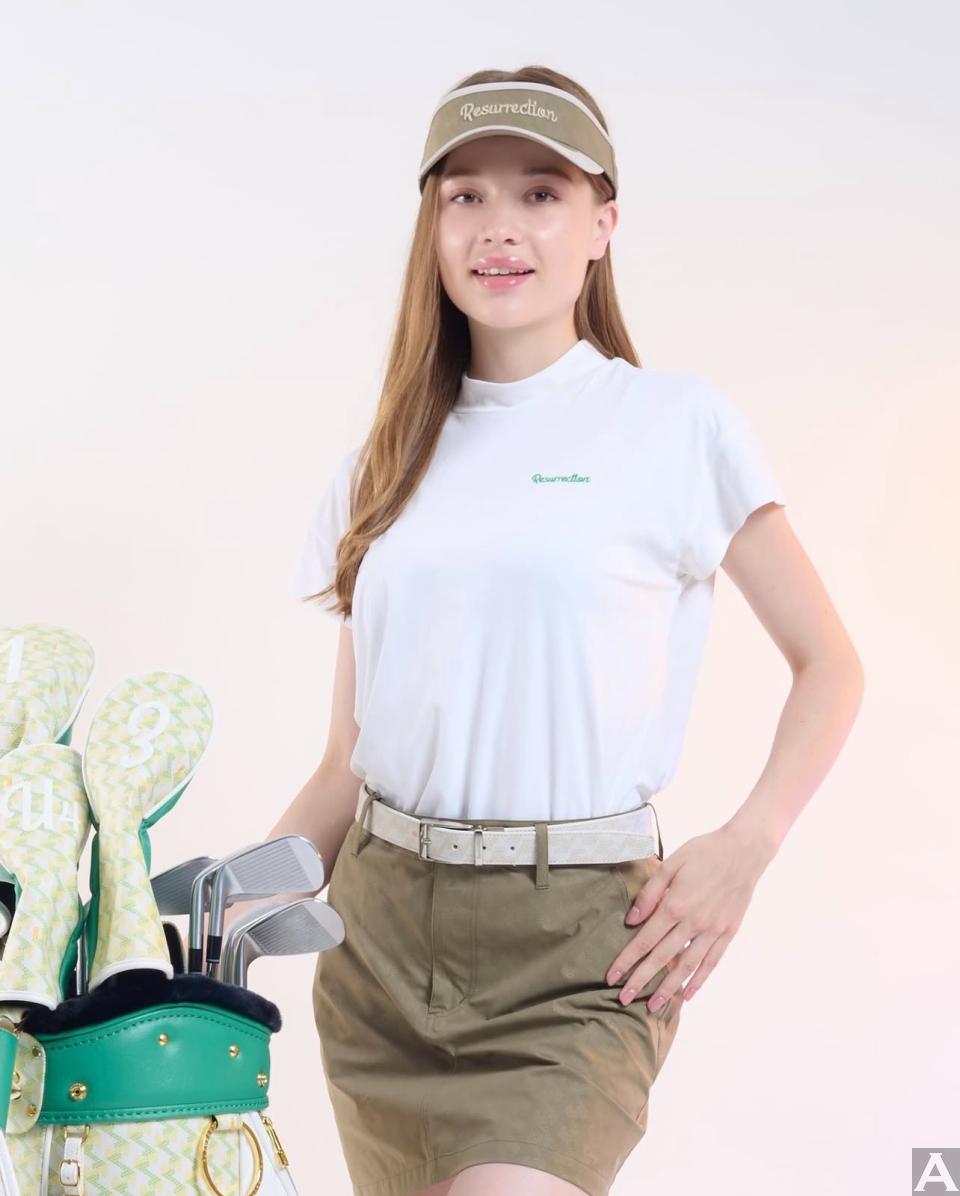 東京外国人モデル事務所アクアモデル所属の白人モデルのダイアナ