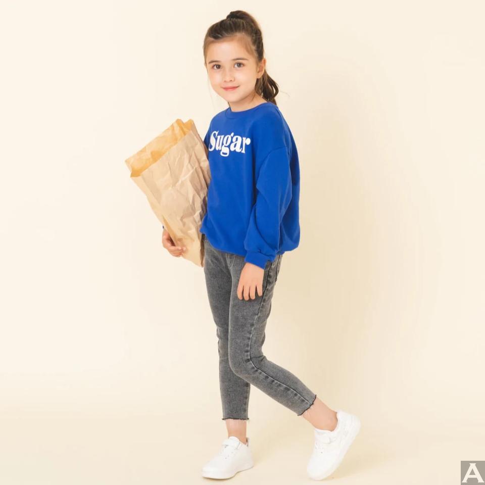 東京外国人モデル事務所アクアモデルのキッズモデルスノー