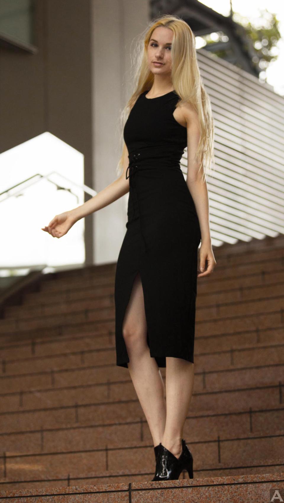 東京　外国人　モデル事務所