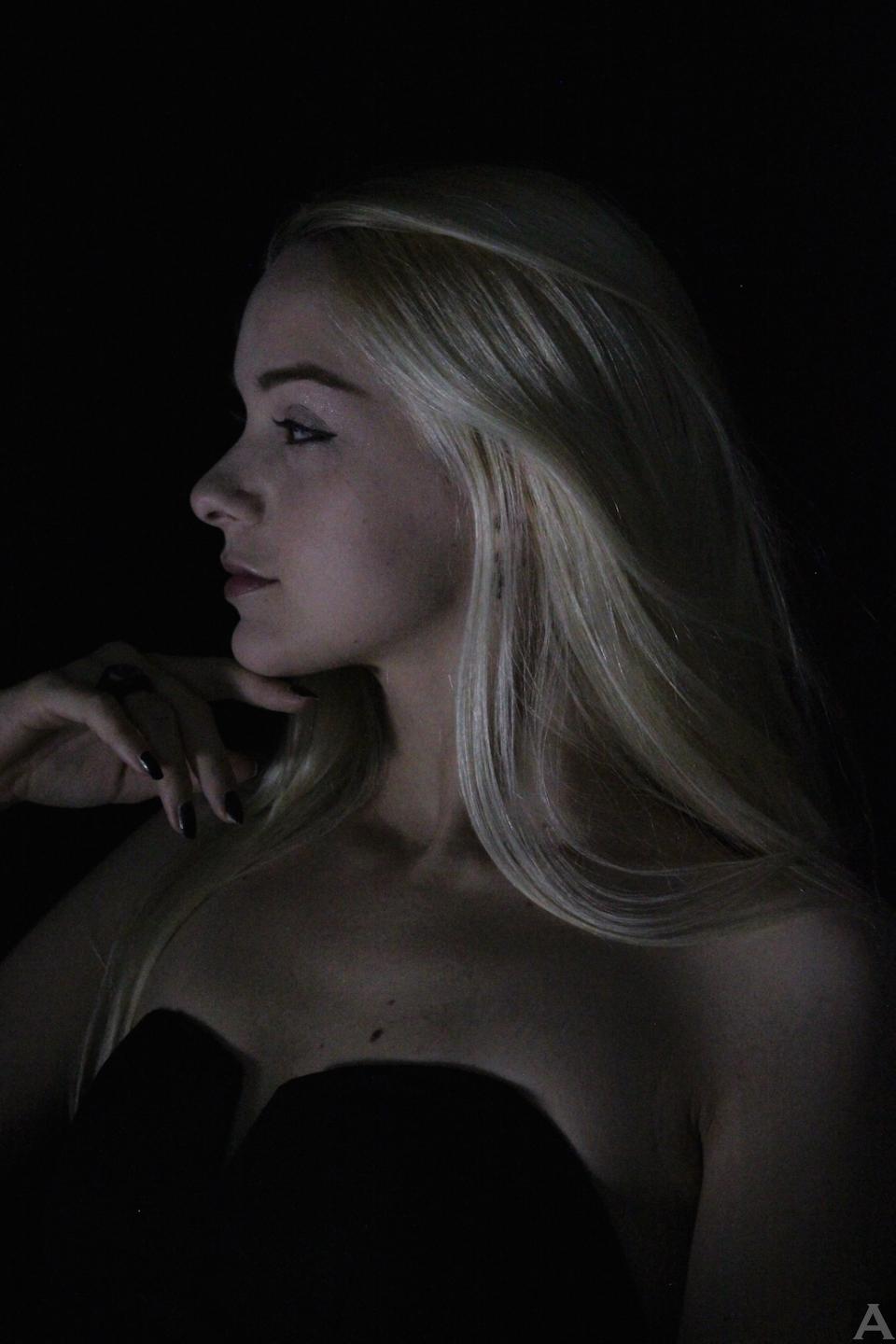 東京　外国人　モデル事務所