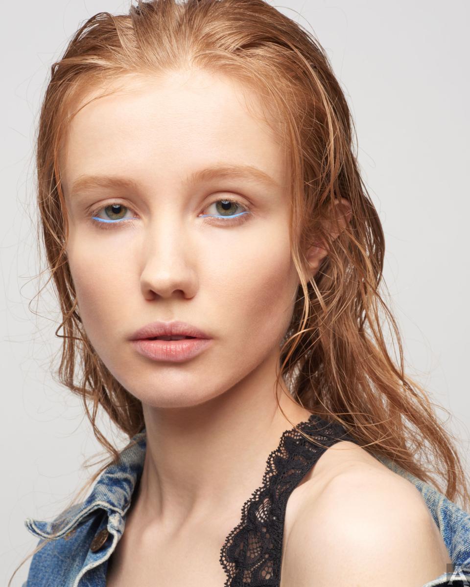 東京外国人モデル事務所アクアモデルの白人モデルアリーナ