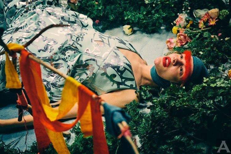 東京外国人モデル事務所アクアモデルの白人モデルソフィー