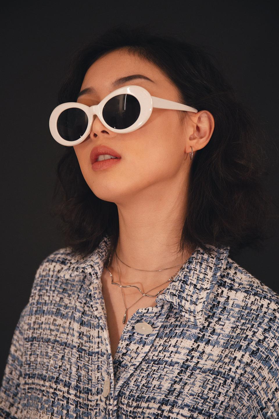 東京外国人モデル事務所アクアモデルのアジア人モデルブルー