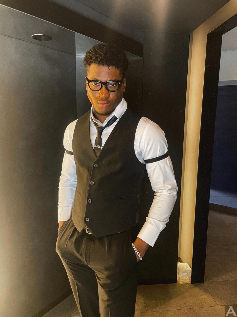 東京外国人モデル事務所アクアモデル所属の黒人モデルのジーニアス