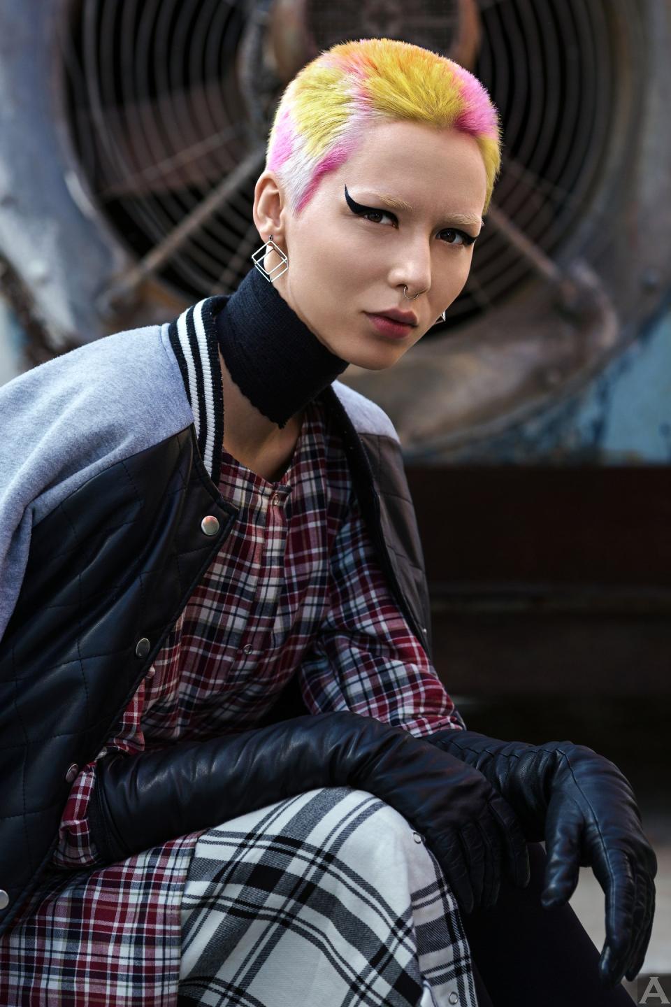 東京外国人モデル事務所アクアモデルの白人モデルアニー