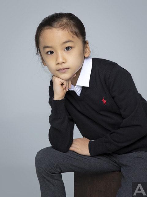 東京外国人モデル事務所アクアモデルのキッズモデルサクヤ