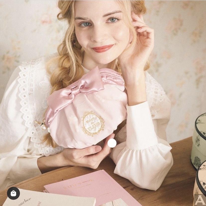 東京外国人モデル事務所アクアモデルの白人モデルソフィー