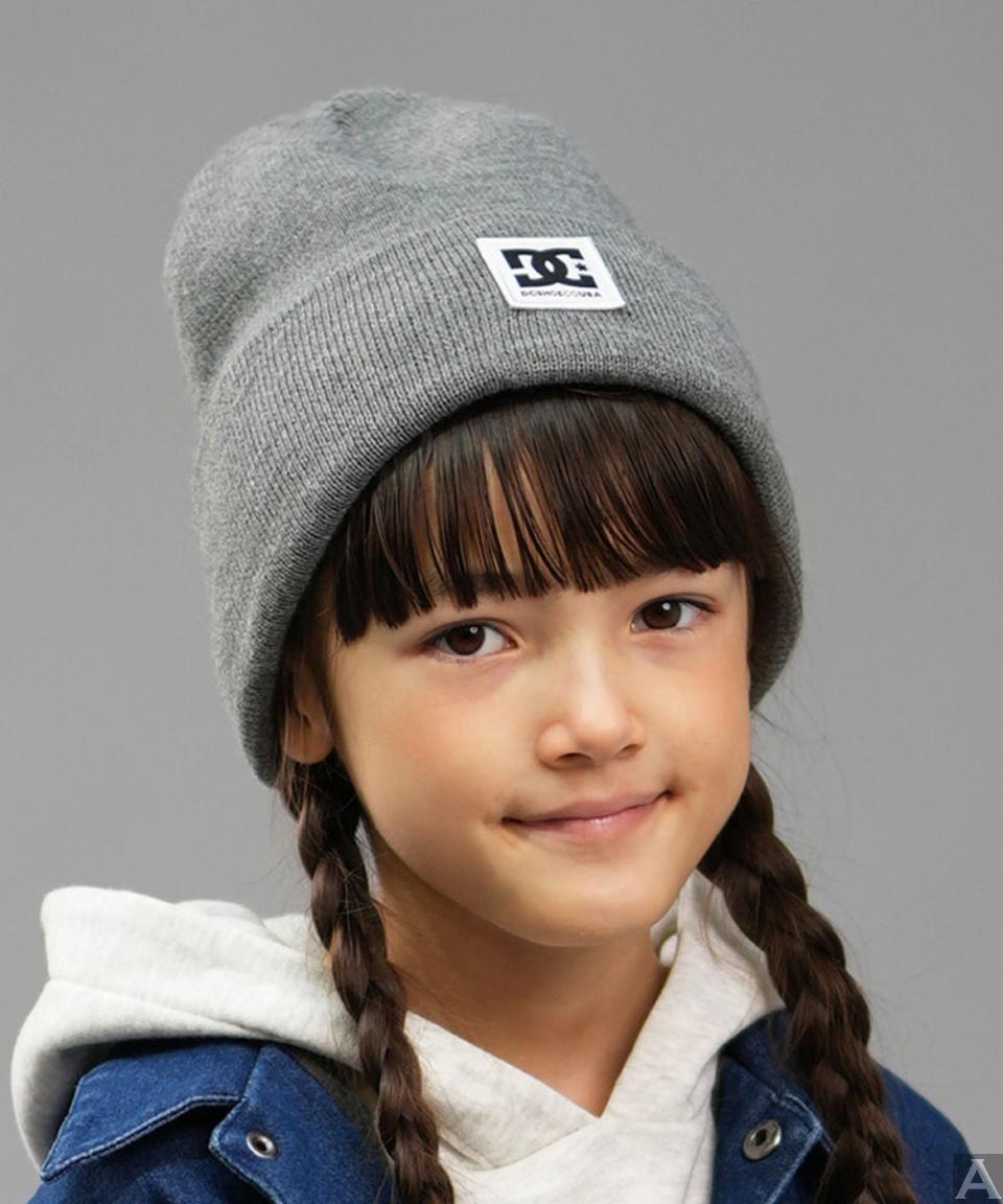 東京外国人モデル事務所アクアモデル所属のキッズモデルのエマ