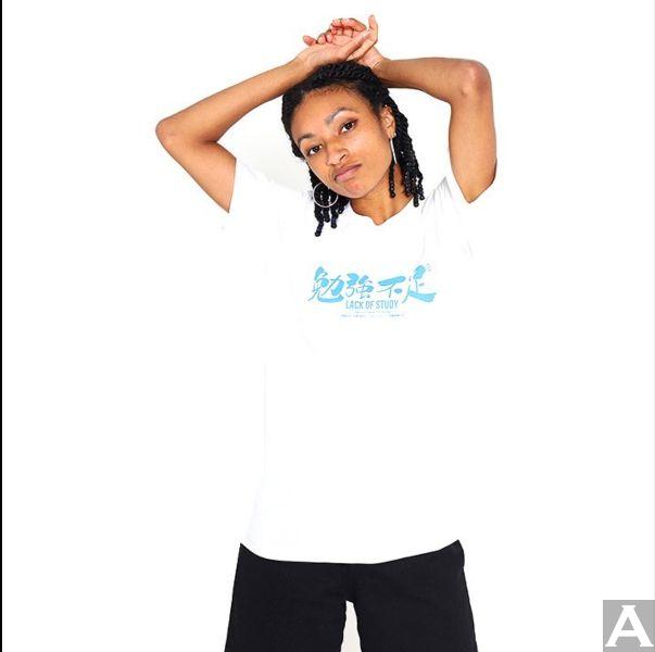 東京外国人モデル事務所アクアモデルの黒人モデルクロエ