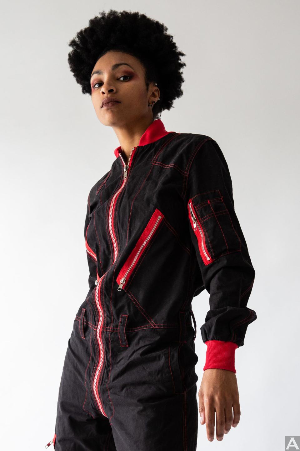 東京外国人モデル事務所アクアモデルの黒人モデルクロエ