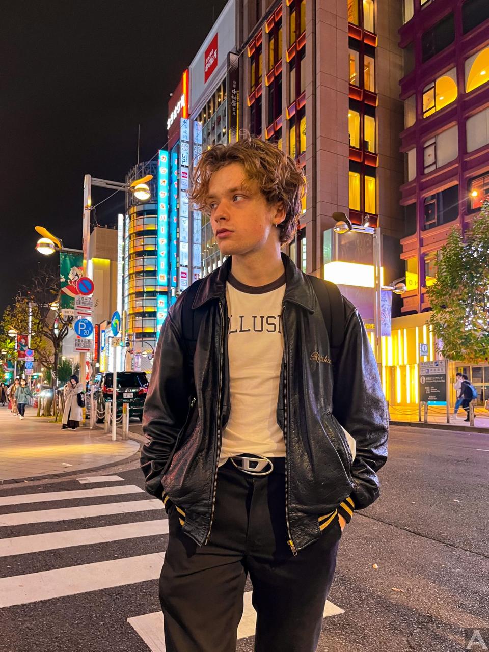 東京外国人モデル事務所アクアモデルの白人男性モデルベン