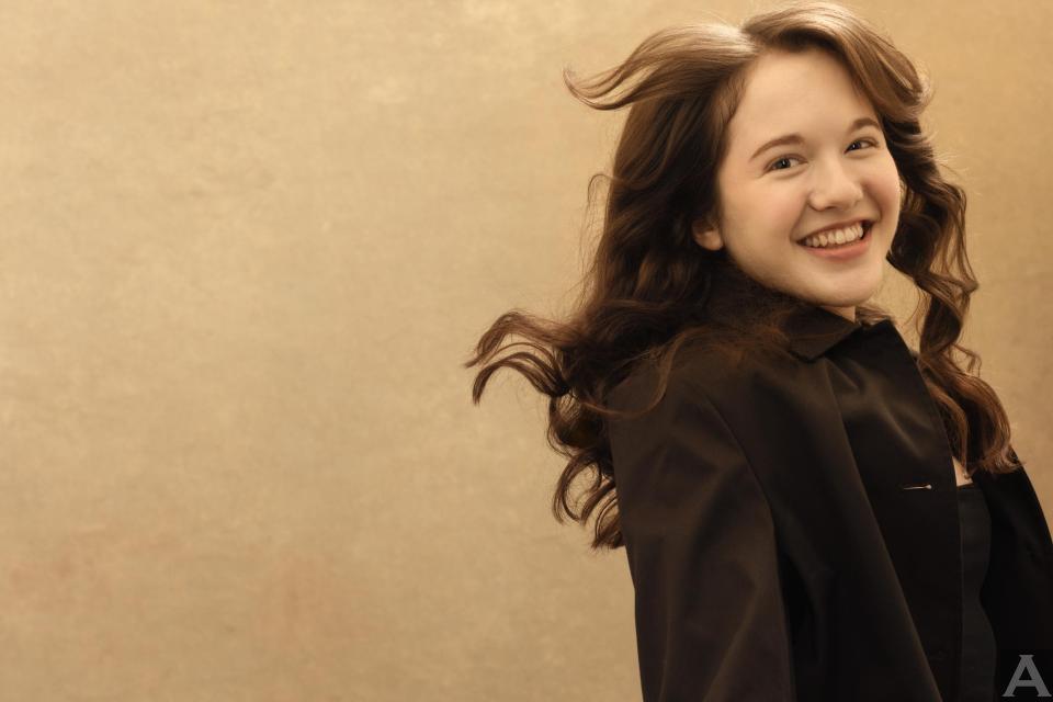 東京外国人モデル事務所アクアモデル所属の白人モデルのパイパー