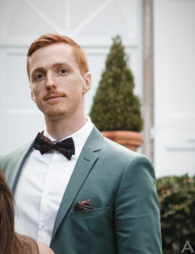 東京外国人モデル事務所アクアモデル所属の白人モデルのバレンタイン