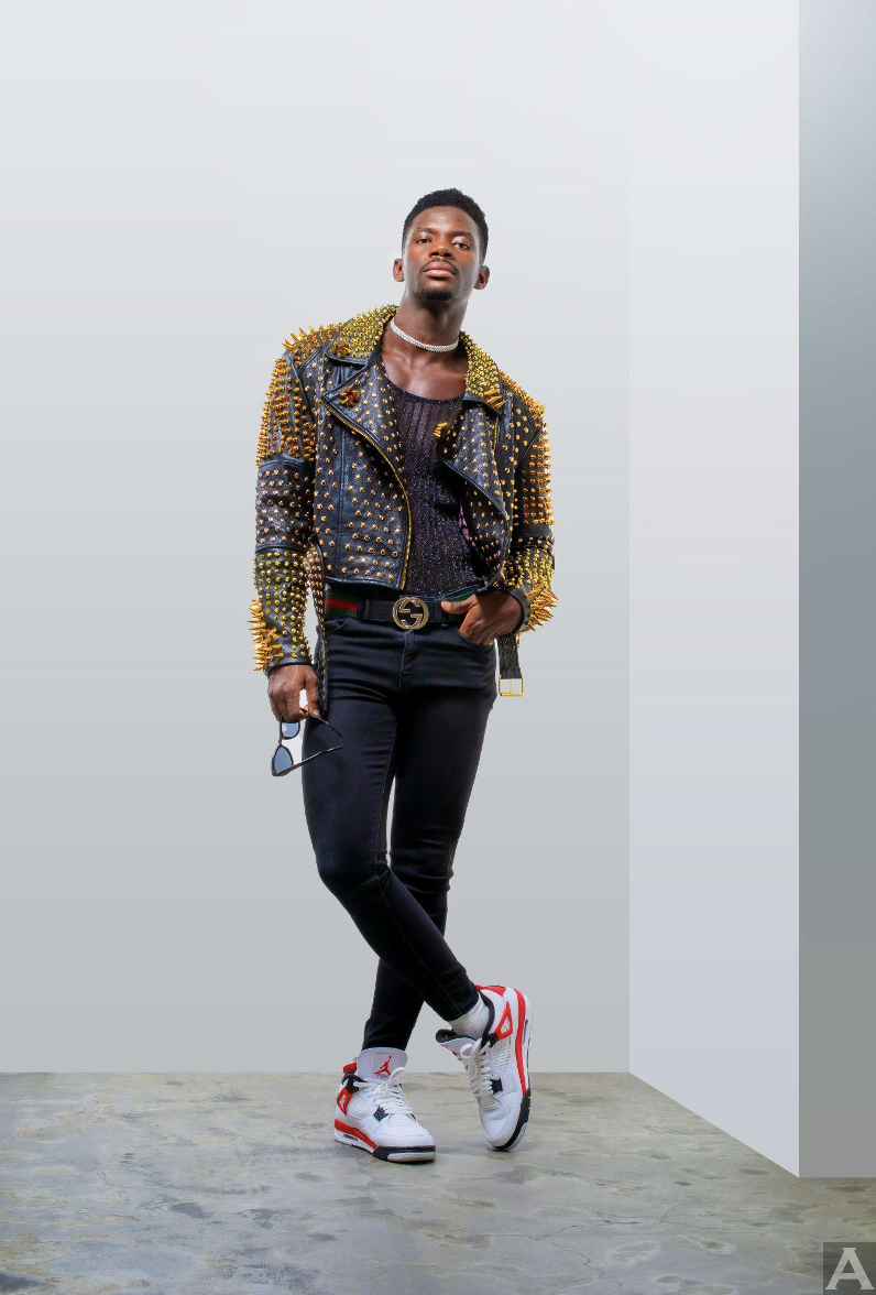 東京外国人モデル事務所アクアモデル所属の黒人モデルのパパ