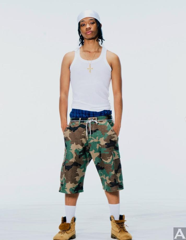 東京外国人モデル事務所アクアモデル所属のハーフモデルのジュエルズ