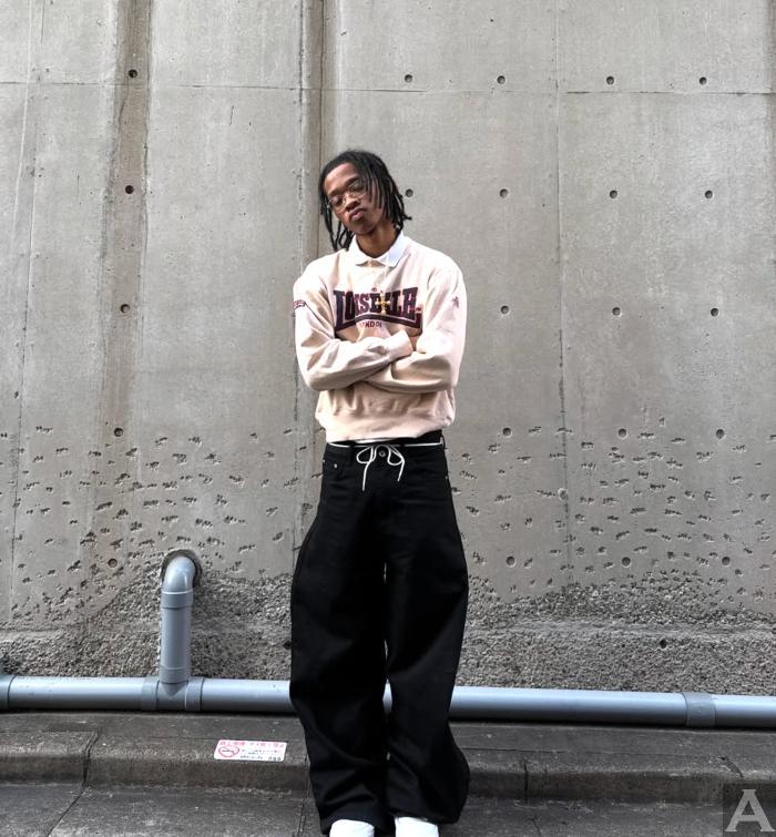 東京外国人モデル事務所アクアモデル所属のハーフモデルのジュエルズ