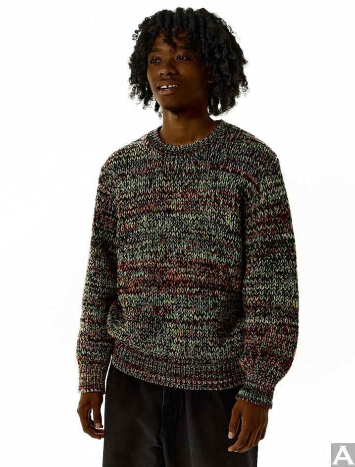 東京外国人モデル事務所アクアモデル所属のハーフモデルのジュエルズ