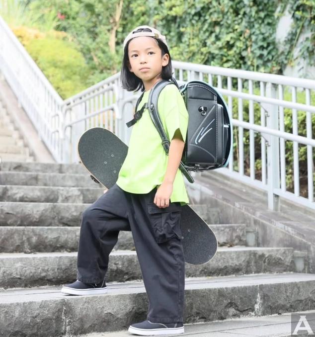 東京外国人モデル事務所アクアモデル所属のハーフモデルのアキラ