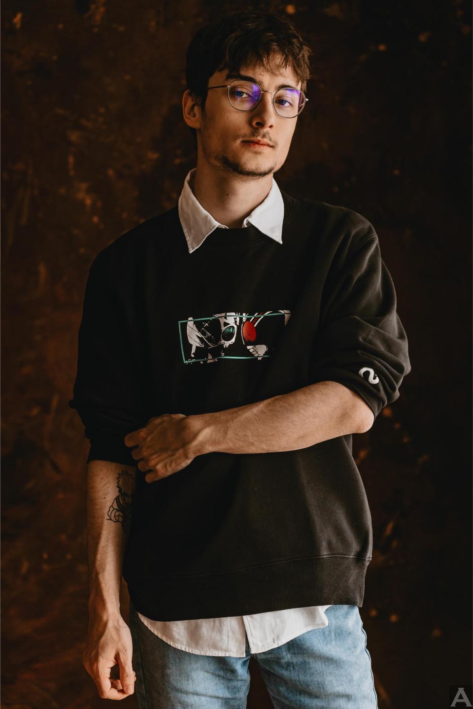 東京外国人モデル事務所アクアモデル所属の白人モデルのマティアス