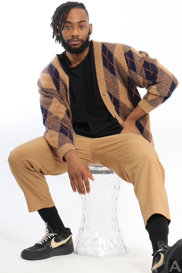 東京外国人モデル事務所アクアモデル所属の黒人モデルのケルヴィン