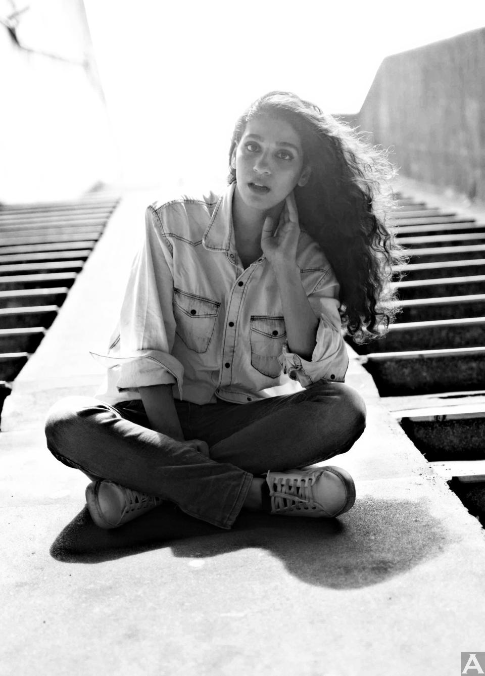 東京外国人モデル事務所アクアモデル所属のアラビックモデルのフォローラ