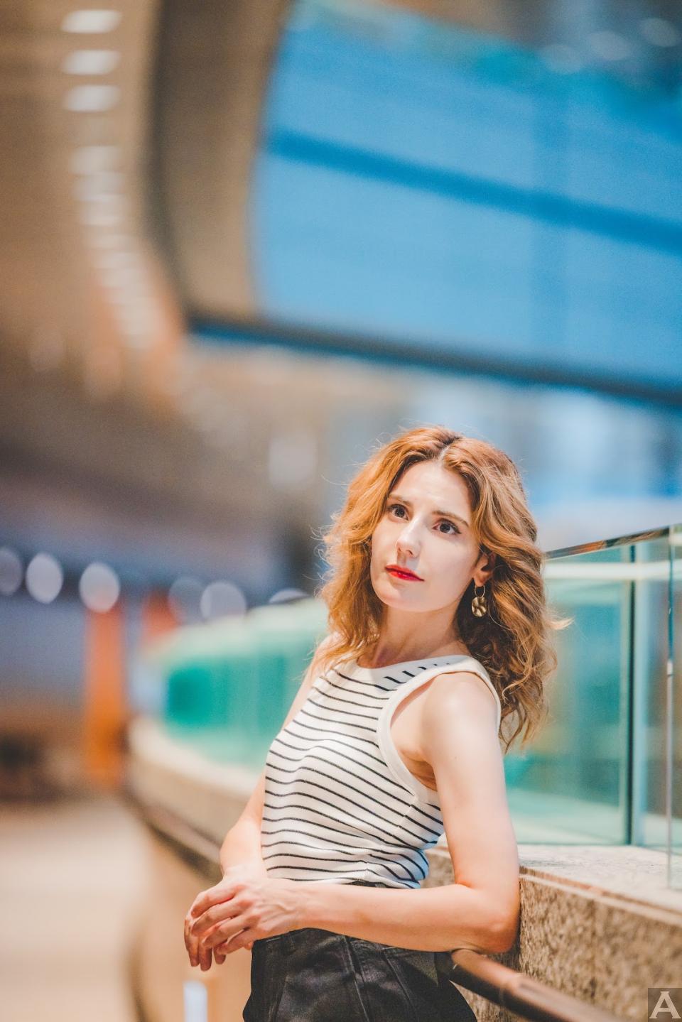 東京外国人モデル事務所アクアモデル所属の白人モデルのアリサ