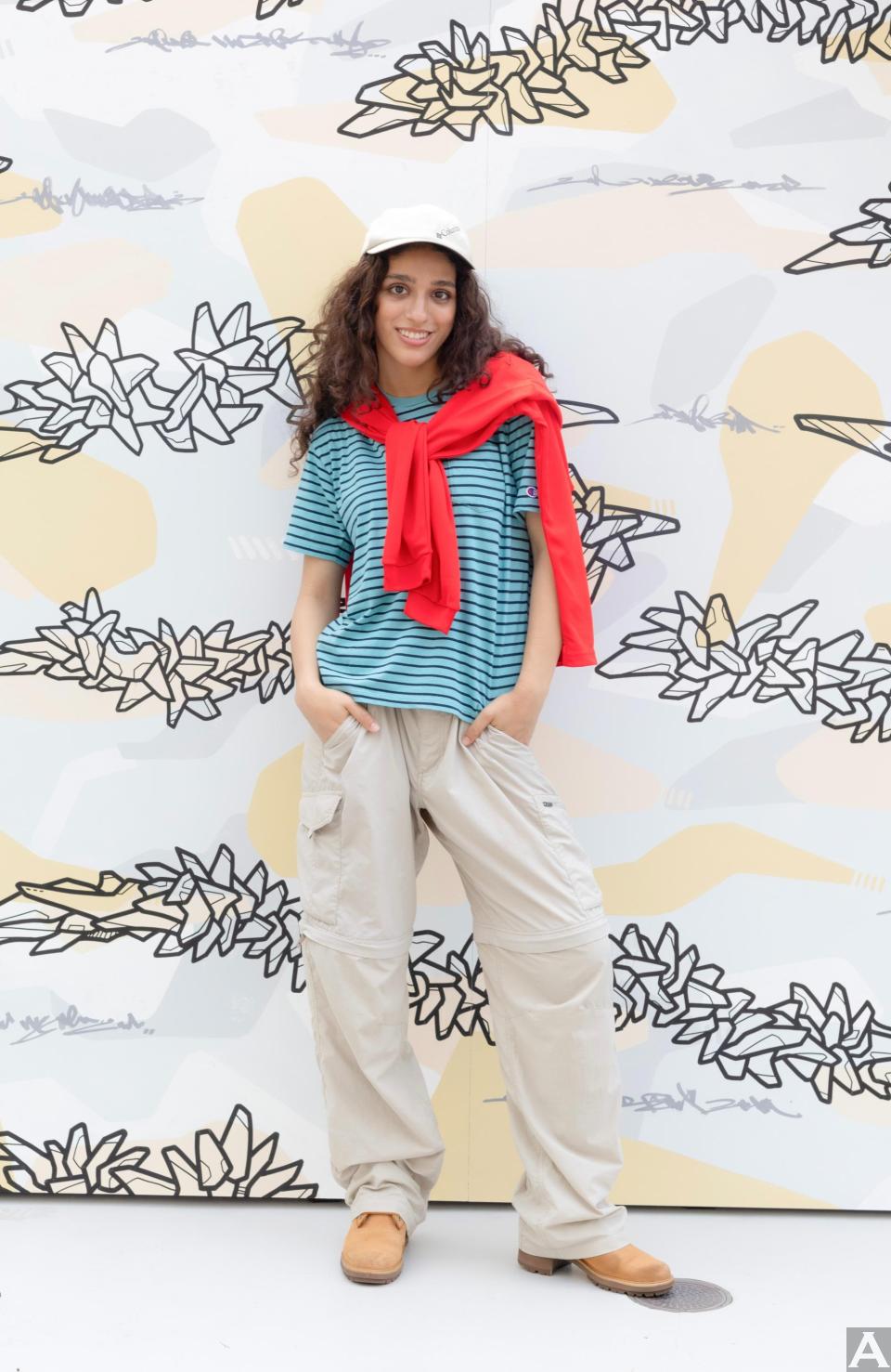 東京外国人モデル事務所アクアモデル所属のアラビックモデルのフォローラ