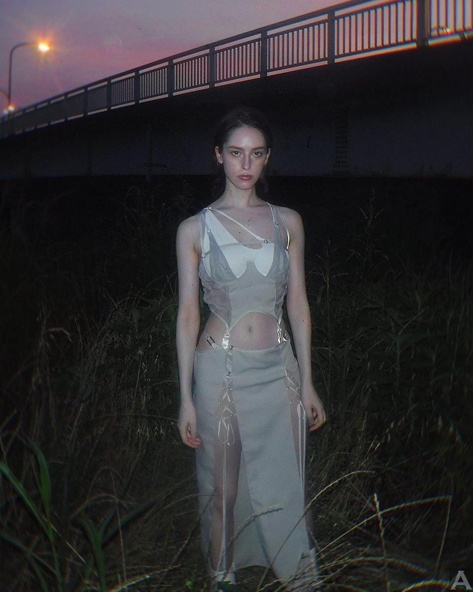 東京外国人モデル事務所アクアモデル所属の白人モデルのセリア