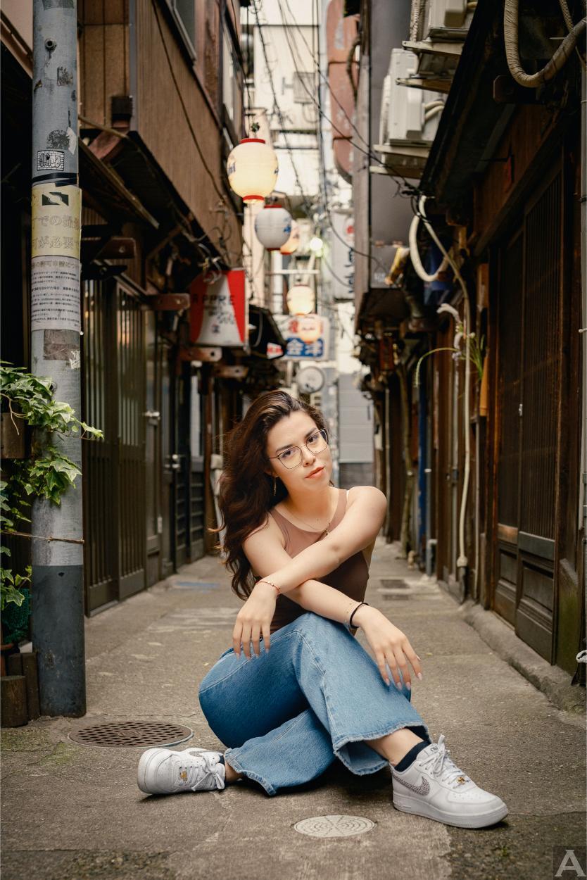 東京外国人モデル事務所アクアモデル所属の白人モデルのイバナ