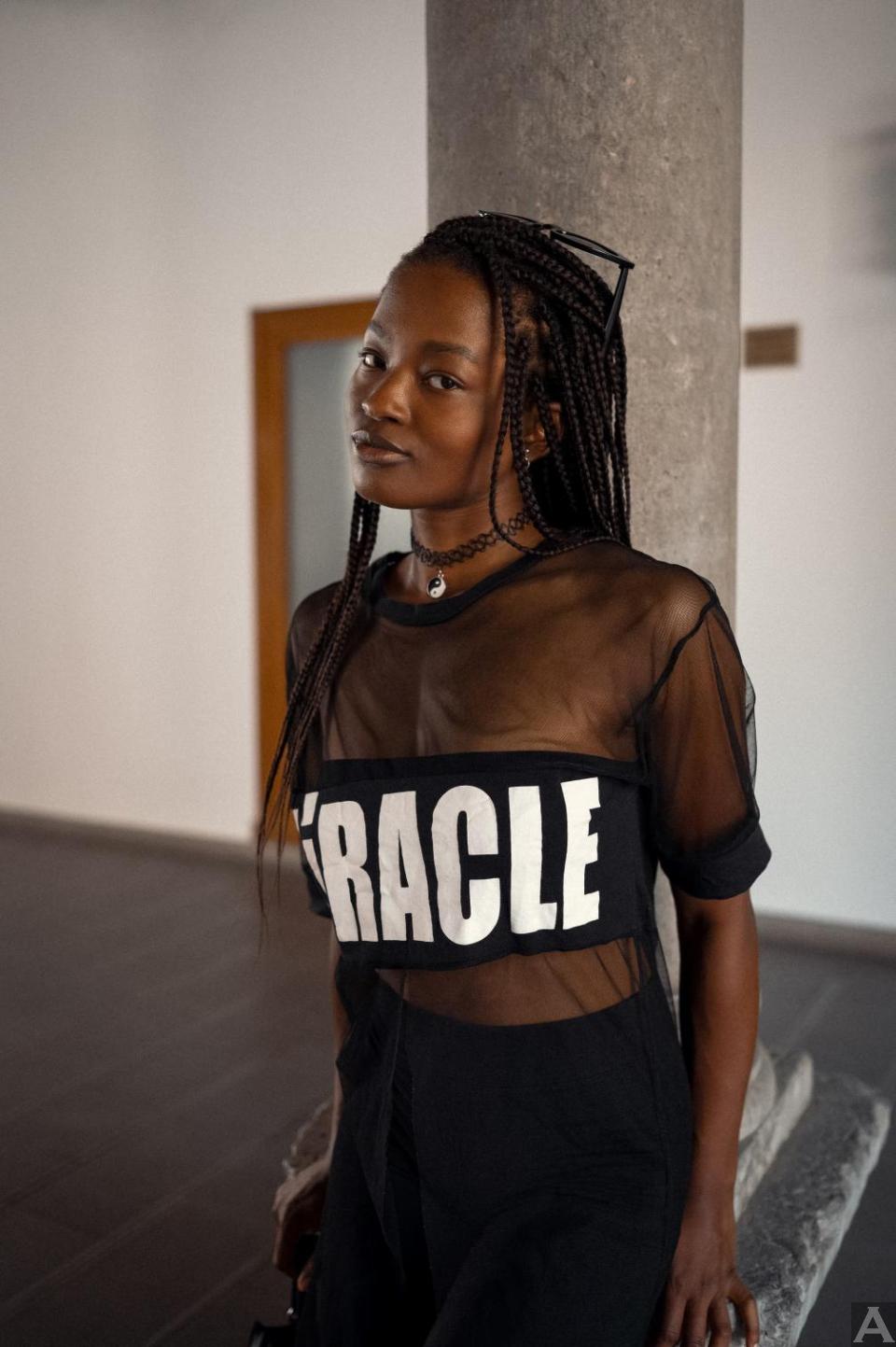 東京外国人モデル事務所アクアモデル所属の黒人モデルのメギイ