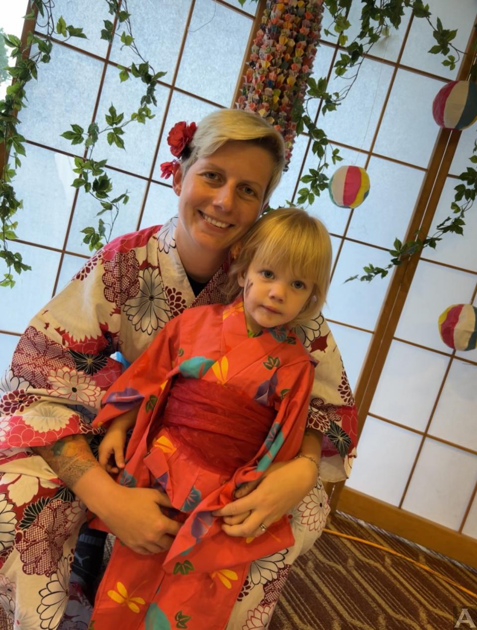 アクアモデルの白人赤ちゃんモデルエミリ