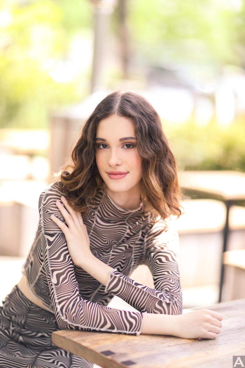 東京外国人モデル事務所アクアモデル所属の白人モデルのマルティナ