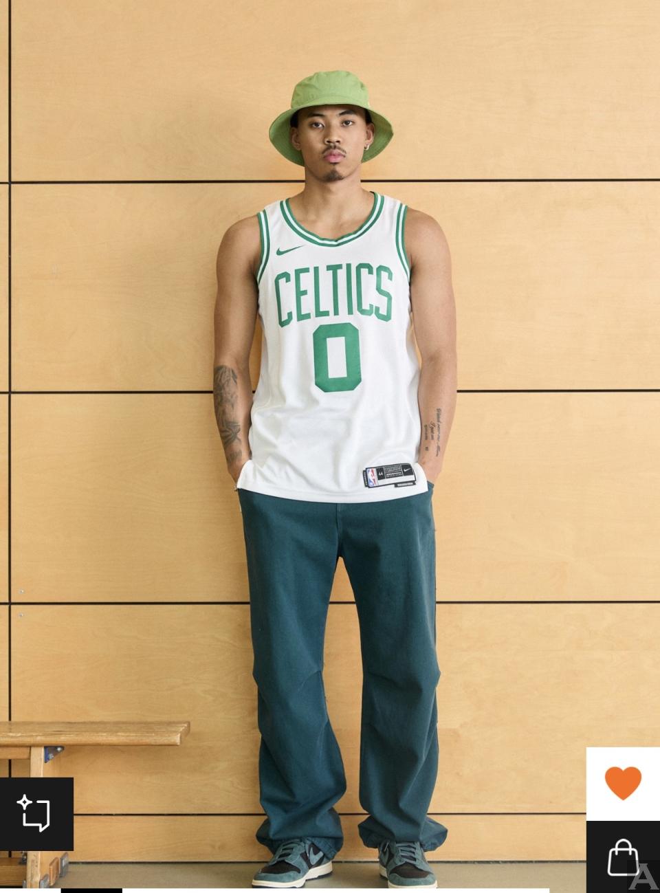 東京外国人モデル事務所アクアモデル所属のハーフモデルのタイガ