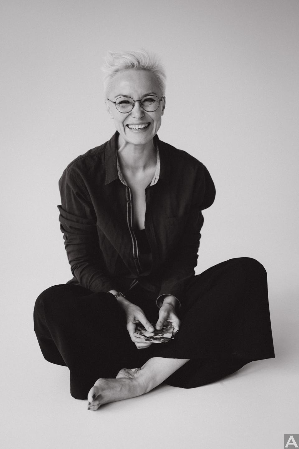 東京外国人モデル事務所アクアモデル所属の白人モデルのイリナ