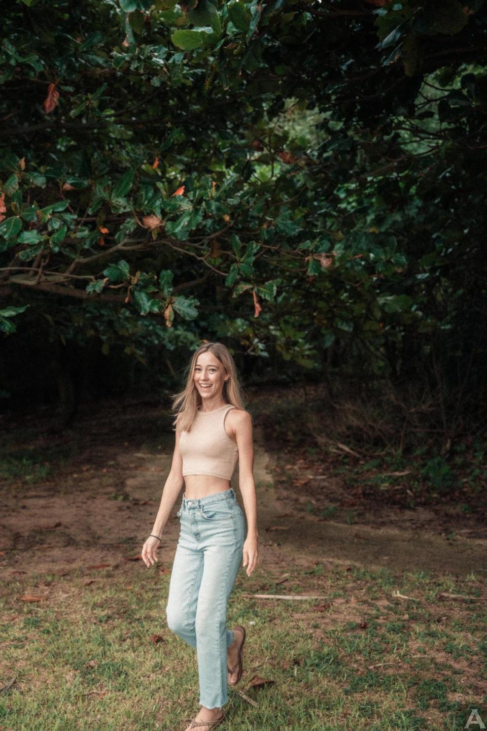 東京外国人モデル事務所アクアモデル所属の白人モデルのペイジー