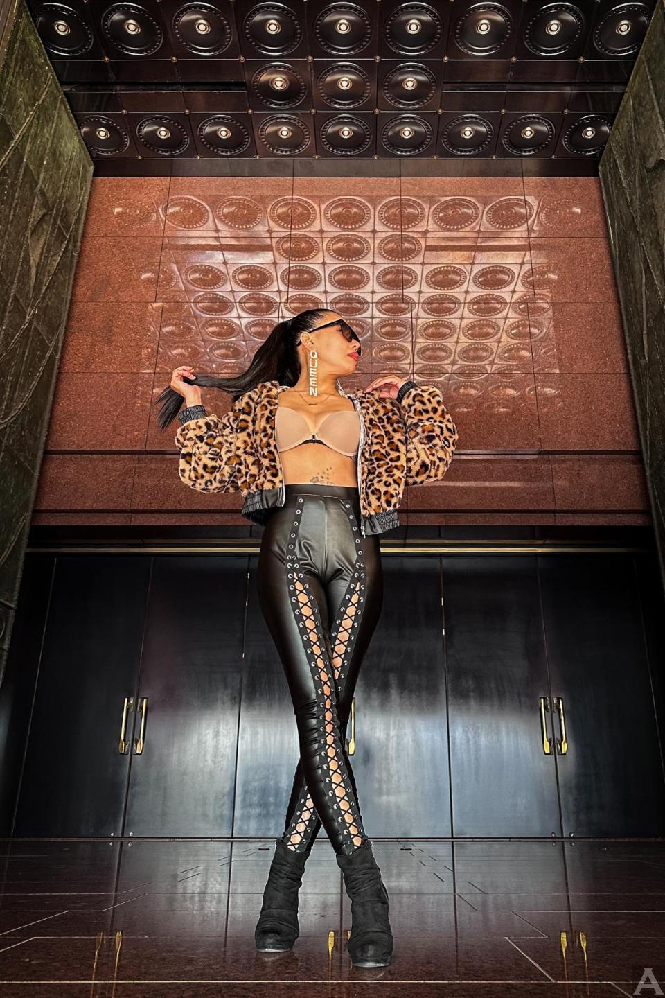 東京外国人モデル事務所アクアモデル所属の日本人モデルのマミ