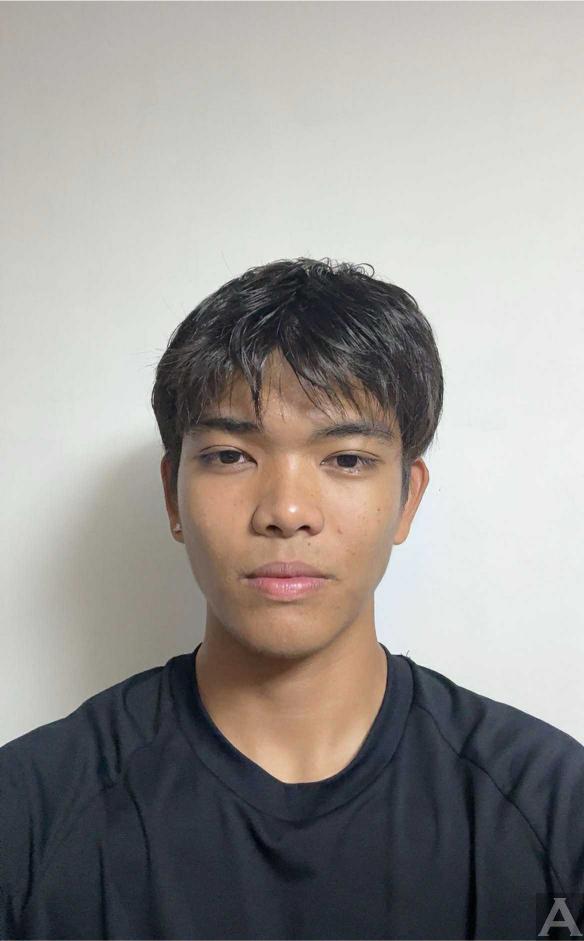 東京外国人モデル事務所アクアモデル所属の白ハーフモデルのコーディ