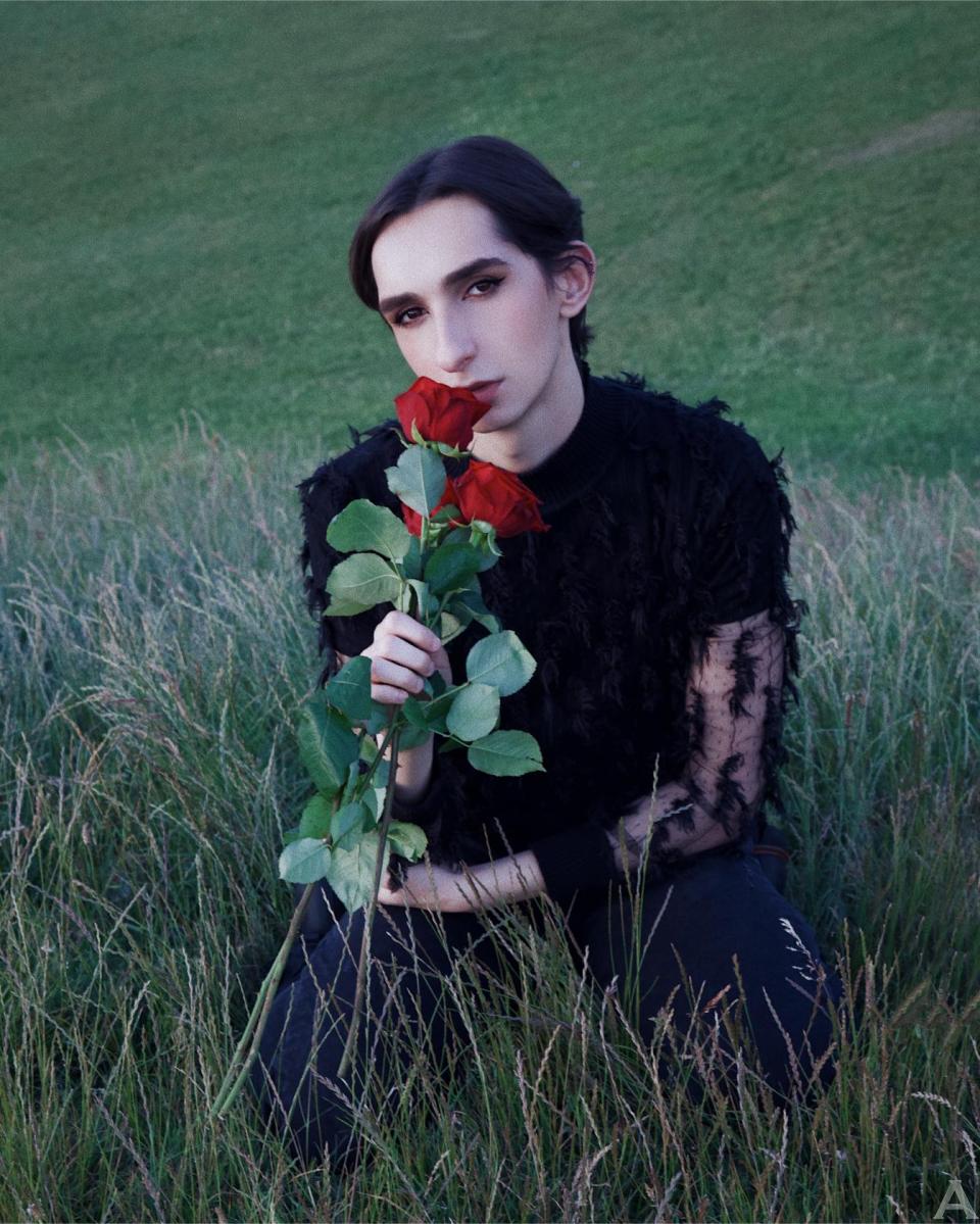 東京外国人モデル事務所アクアモデル所属のヒスパニックモデルのジーンエスタニー