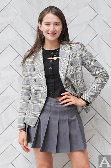 東京外国人モデル事務所アクアモデル所属のヒスパニックモデルのアンドレッサ