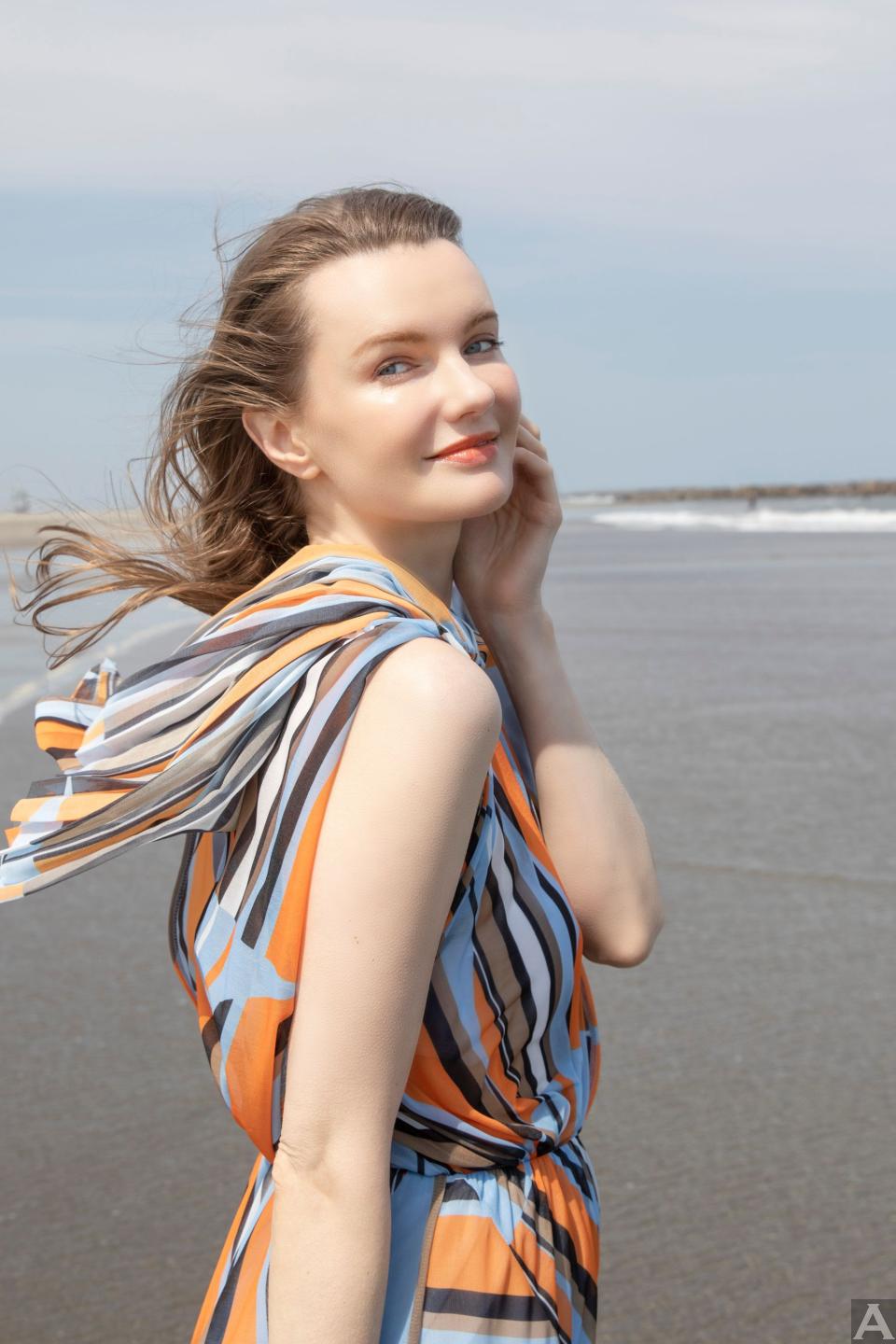 東京外国人モデル事務所アクアモデルの白人モデルラナ