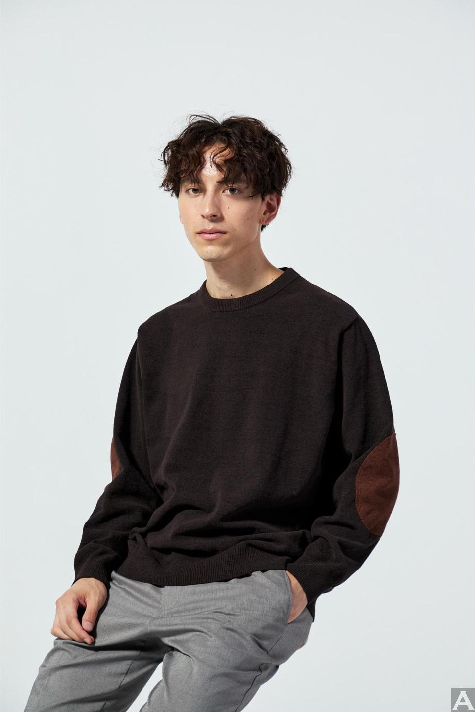 東京外国人モデル事務所アクアモデル所属のハーフモデルのチト