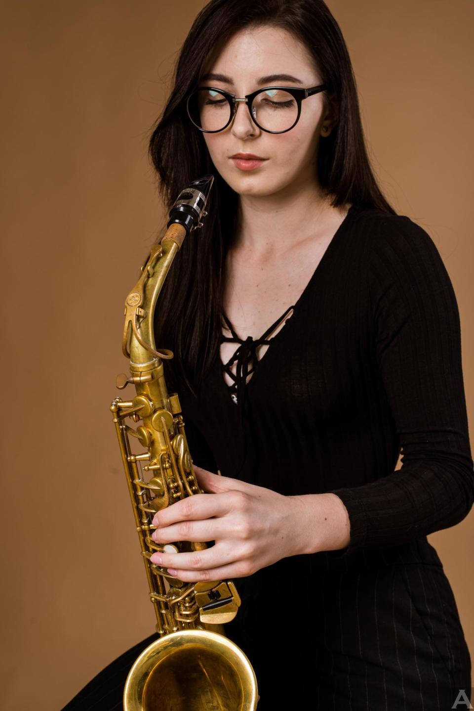 東京外国人モデル事務所アクアモデル所属の白人モデルのミア