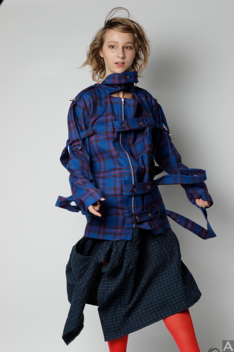 東京外国人モデル事務所アクアモデルの白人モデルマリア