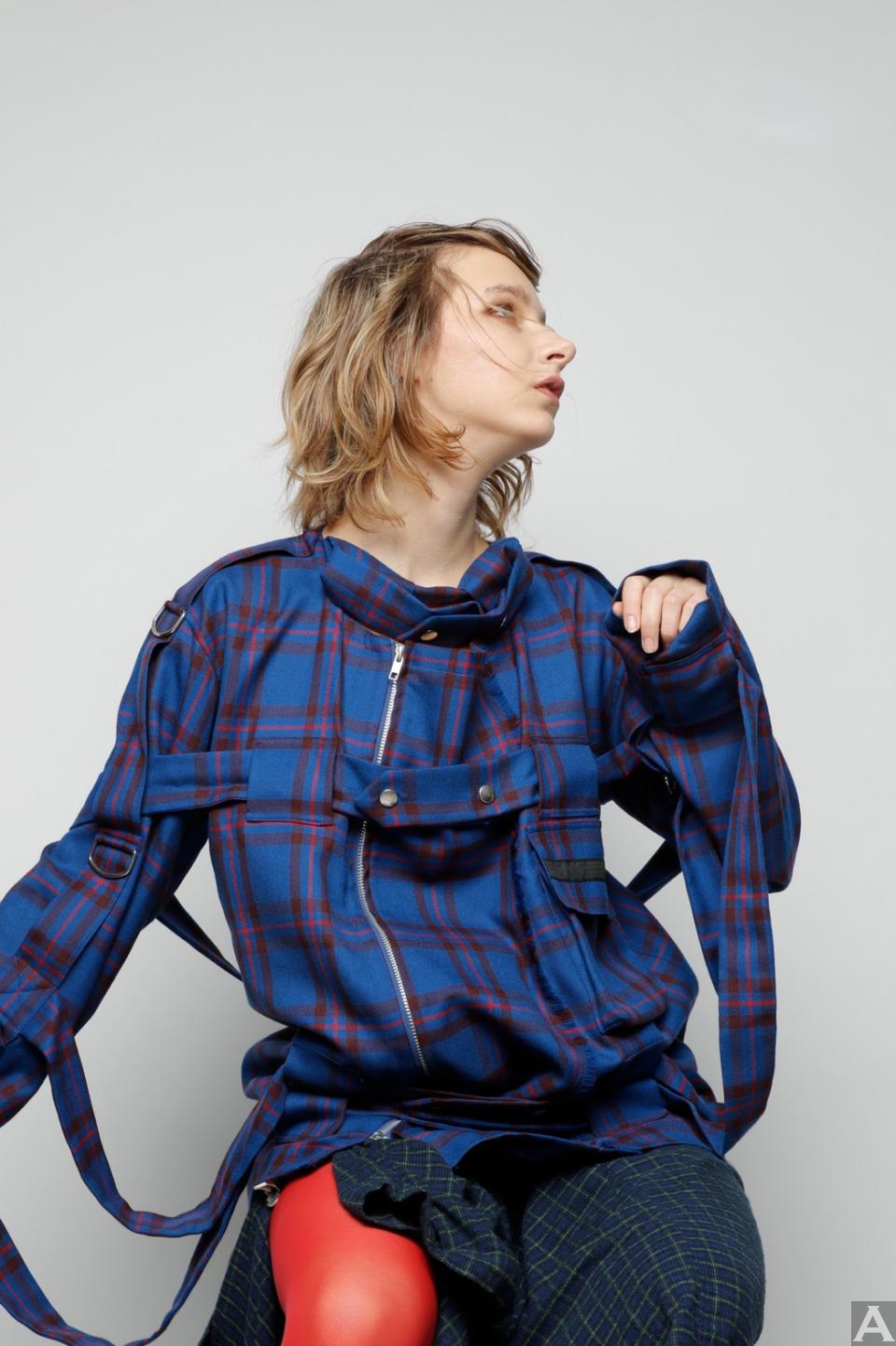 東京外国人モデル事務所アクアモデルの白人モデルマリア